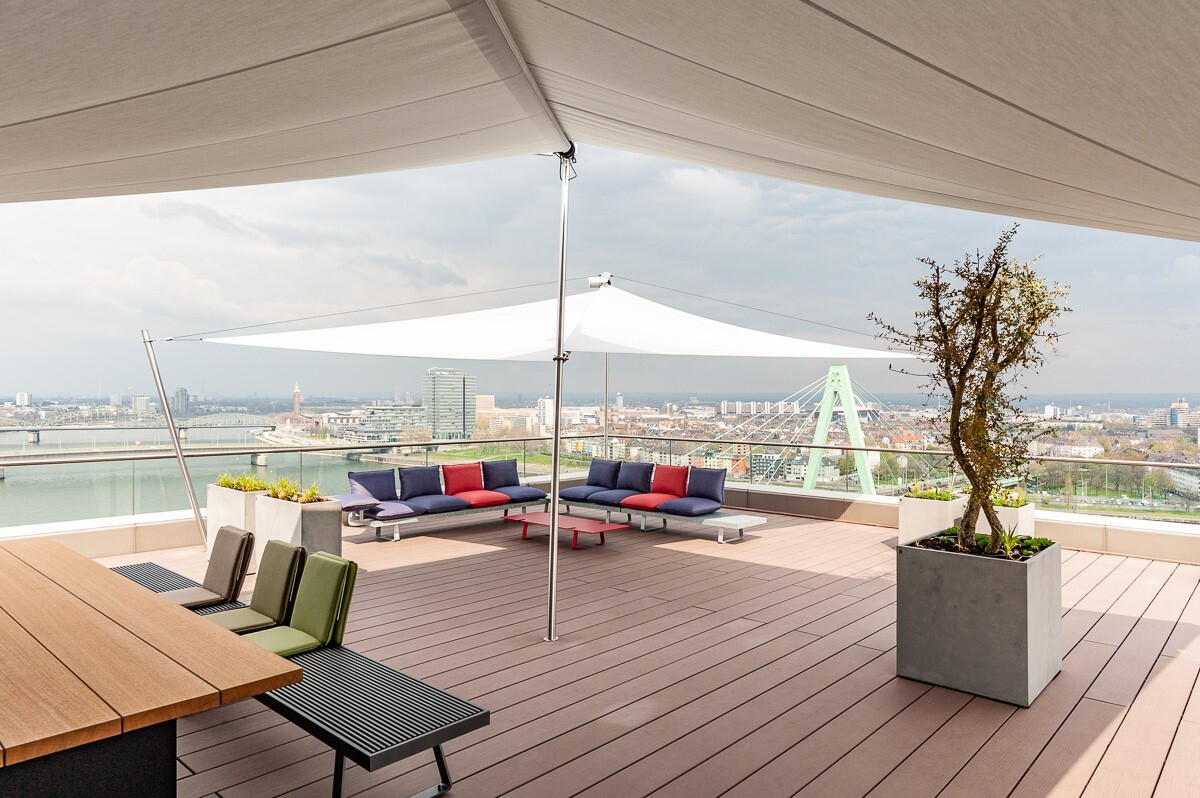 SunSails and outdoor Projekt by Volker Weiss / Foto: Reinhold Janowitz SunSails and outdoor Projekt by Volker Weiss